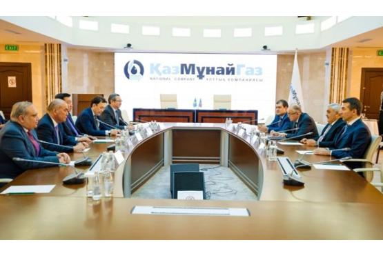 Astanada SOCAR və “KazMunayQaz” arasında müqavilə imzalanıb