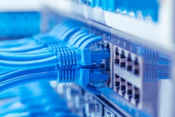 Ötən il internet xidmətlərindən əldə olunan gəlirlər - YARIM MİLYARD MANATA YAXINLAŞIB