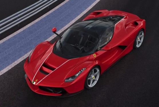 Ferrari LaFerrari стал самым дорогим автомобилем