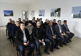 “Azərişıq” nümayəndələri Xankəndidə sahibkarlarla görüşdü - FOTOLAR | FED.az