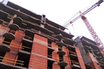 Bakıdakı qanunsuz tikililərlə bağlı tapşırıqlar verildi