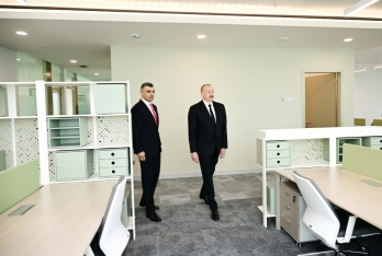 İlham Əliyev Mərkəzi Bankın yeni binasının açılışında iştirak edib - FOTOLAR | FED.az