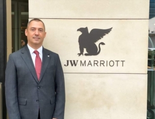“JW Marriott Absheron” otelə yeni baş menecer - TƏYİN OLUNDU