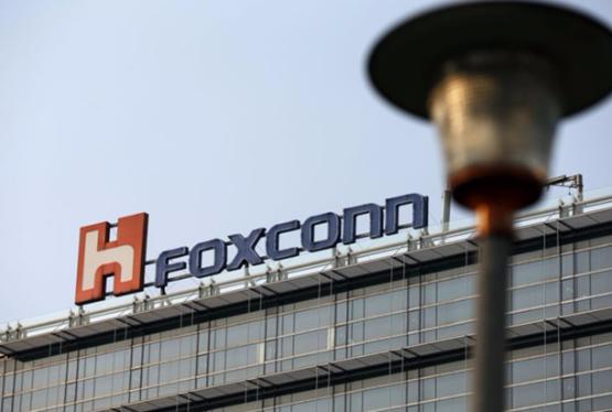 Foxconn уволила 25% рабочих