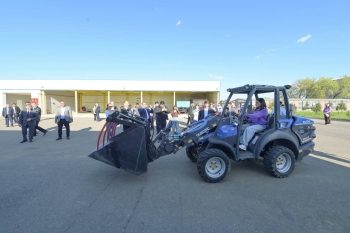 Hibrid avto ustası, aşbaz, parnik işçisi və …məktəbdə otel - [red]Peşə təhsili əmək bazarına yeni qapı açıb –REPORTAJ[/red] | FED.az