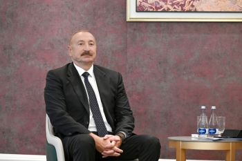 İlham Əliyev və Nikol Paşinyanın Bişkek görüşü - FOTO-VİDEO | FED.az