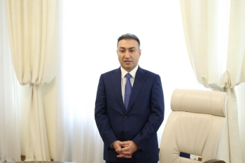 Anar Bayramov Səhiyyə Nazirliyinin kollektivinə təqdim olunub | FED.az