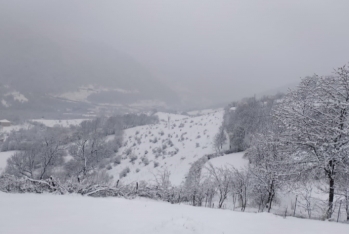 Bəzi ərazilərə yağış, Kəlbəcər, Laçın, Qubadlıya qar yağır - FAKTİKİ HAVA