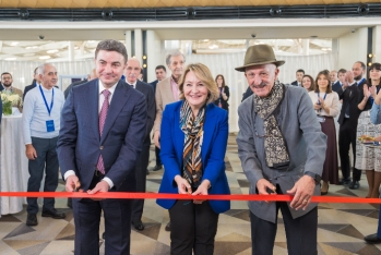 «The Rising Light»: в Международном аэропорту Гейдар Алиев будет представлена выставка REZA | FED.az