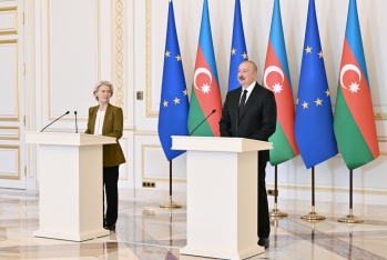 İlham Əliyev və Avropa Komissiyasının Prezidenti mətbuata bəyanatlarla çıxış ediblər - TAM MƏTN | FED.az