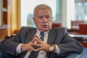 “Lukoil”in rəhbəri Vahid Ələkbərov: “Yaxın Şərqdəki münaqişənin qlobal neft bazarına təsiri qısamüddətli olacaq”
