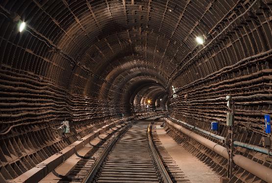 Neft emalı zavodundan "Şah İsmayıl Xətai" metro stansiyasınadək tunel qazılacaq