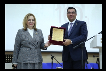 В Бакинской высшей школе нефти отметили 100-летие Университета культуры и искусств