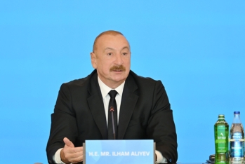 “Kiməsə dərs deməyə çalışmazdan öncə güzgüyə baxmalısınız”
