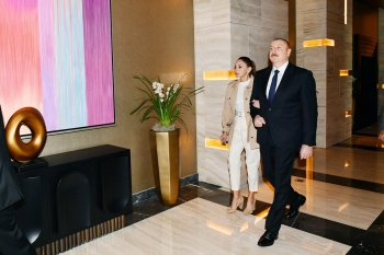 İlham Əliyev və  Mehriban Əliyeva “The Ritz-Carlton Baku” otelinin  - AÇILIŞINDA - FOTOLAR | FED.az