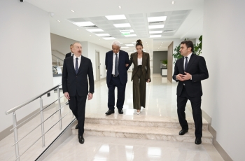 İlham Əliyev Milli Aviasiya Akademiyasında Beynəlxalq Təlim Mərkəzinin açılışında - FOTOLAR | FED.az