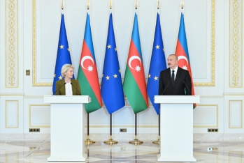 İlham Əliyev və Avropa Komissiyasının Prezidenti mətbuata bəyanatlarla çıxış ediblər - TAM MƏTN