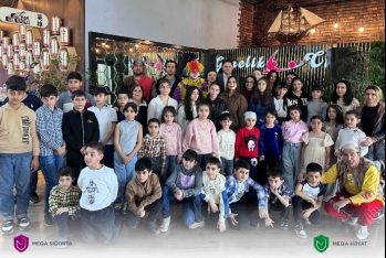 Meqa Sığorta Qrupu bayram günlərində kimsəsiz uşaqları sevindirib - FOTOLAR