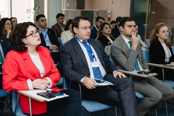“Unibank”da bizneslər üçün alternativ maliyyələşmə imkanları - [red]MÜZAKİRƏ EDİLİB[/red] | FED.az
