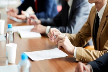 Bakıda dövlət işçilərinin sayının azaldığı rayonlar – SİYAHI