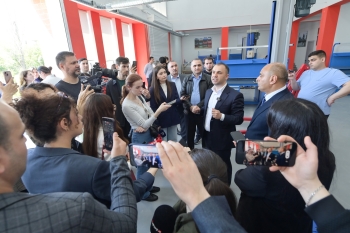 Hibrid avto ustası, aşbaz, parnik işçisi və …məktəbdə otel - [red]Peşə təhsili əmək bazarına yeni qapı açıb –REPORTAJ[/red] | FED.az