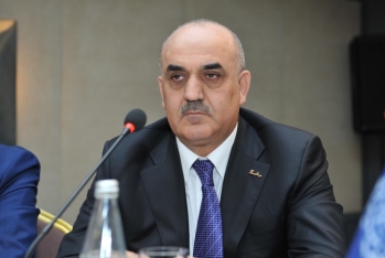 Səlim Müslümovun bu evi yarı qiymətə satışa çıxarıldı