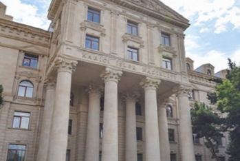 Azərbaycan İrandakı vətəndaşlarını təhlükəsizlik tədbirlərinə riayət etməyə çağırıb