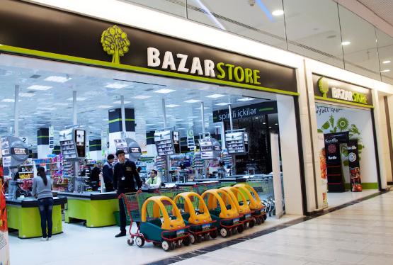 "Bazarstore" müştəridən 100 000 manat tələb edir