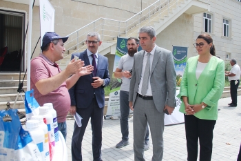 Göyçayda “Dayanıqlı fermer fəaliyyəti üçün aqrar sığorta” mövzusunda regional tədbir keçirilib - FOTOLAR | FED.az