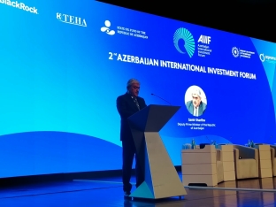 Bakıda İkinci Azərbaycan Beynəlxalq İnvestisiya Forumu keçirilir - FOTOLAR  | FED.az