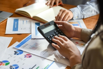 ”Finans İnvest” adını və təşkilati-hüquqi formasını dəyişir