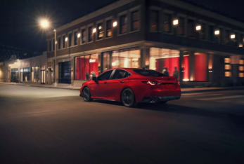 Yeni «Toyota Camry» təqdim edildi – CƏMİ 5 LİTR İŞLƏDİR - FOTOLAR | FED.az