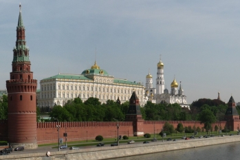 Kreml Consonun Putinin onu raketlə hədələməsi barədə dediklərini - YALAN ADLANDIRIB