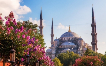 Турцию могут закрыть для туристов из-за коронавируса | FED.az