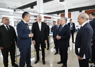 Azərbaycan və Özbəkistan prezidentləri Xankəndidəki “Businesstex JV” tikiş fabrikinin fəaliyyəti ilə tanış olublar | FED.az