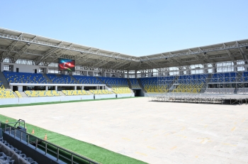 Prezident İlham Əliyev Mehriban Əliyeva Gəncə şəhər stadionunda tikinti işlərinin gedişi ilə tanış olublar - [red]YENİLƏNİB[/red] | FED.az