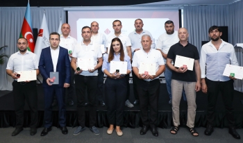 “OBA” marketlər şəbəkəsi “Vəfa Zirvəsi” nişanının təqdimat mərasimini həyata keçirib -[red] FOTO [/red] | FED.az
