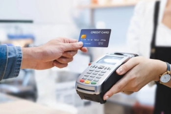Ötən ay Azərbaycanda nağdsız ödənişlərin həcmi 11% artıb