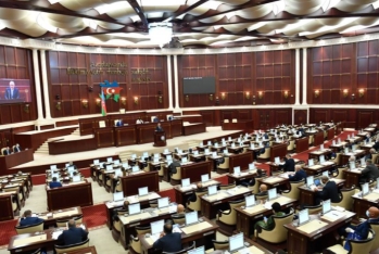 Milli Məclisdə büdcə zərfinin müzakirə ediləcəyi iclasların tarixi açıqlanıb - SİYAHI