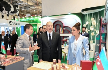 Prezident 19-cu “Caspian Agro Week” və 31-ci “InterFood Azerbaijan” sərgilərində - FOTOLAR | FED.az