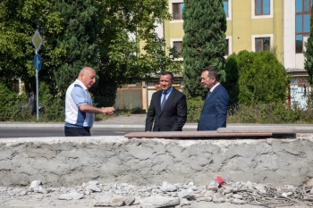 Şəmkirin icra başçısı tikinti işlərinə baxış keçirdi, tapşırıqlarını verdi - [red]FOTO [/red] | FED.az