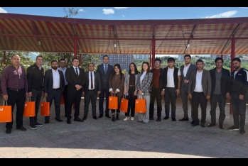​​​​​​​  Unibank Xankəndidə sahibkarlar üçün - TƏQDİMAT EDİB