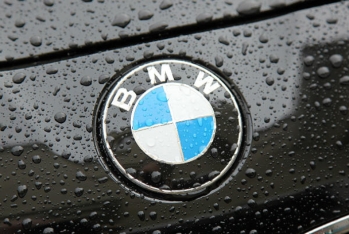 BMW-lər dövlət hərracında alıcı tapdı - QİYMƏT