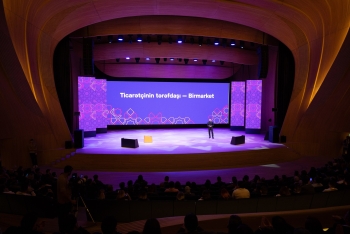 Birmarket ticarətçilərlə birgə ölkədə biznesi irəli aparır - [red]VİDEO[/red] | FED.az