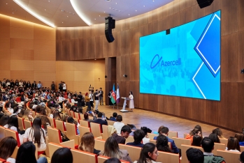 12 студентов Университета ADA пройдут стажировку в Azercell