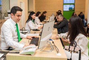 Mayda bank sektorunda çalışanların sayı azalıb
