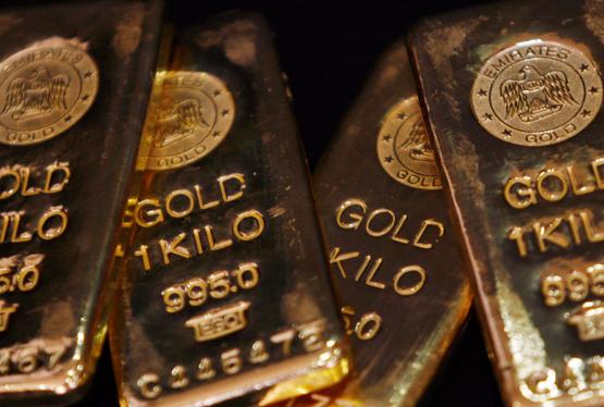 Золото подешевело на фоне оценки следующего повышения процентной ставки