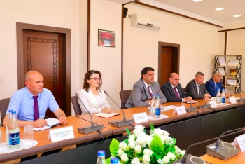 Aqrar Sığorta Fondu ilə Naxçıvan Dövlət Universiteti arasında əməkdaşlıq memorandumu imzalanıb | FED.az