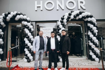 HONOR открыл второй фирменный магазин в Азербайджане с первым сервисным центром бренда | FED.az