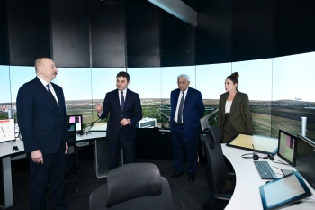 İlham Əliyev Milli Aviasiya Akademiyasında Beynəlxalq Təlim Mərkəzinin açılışında - FOTOLAR | FED.az